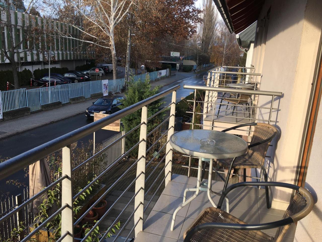 Mary Apartmanhaz Heviz Exterior photo